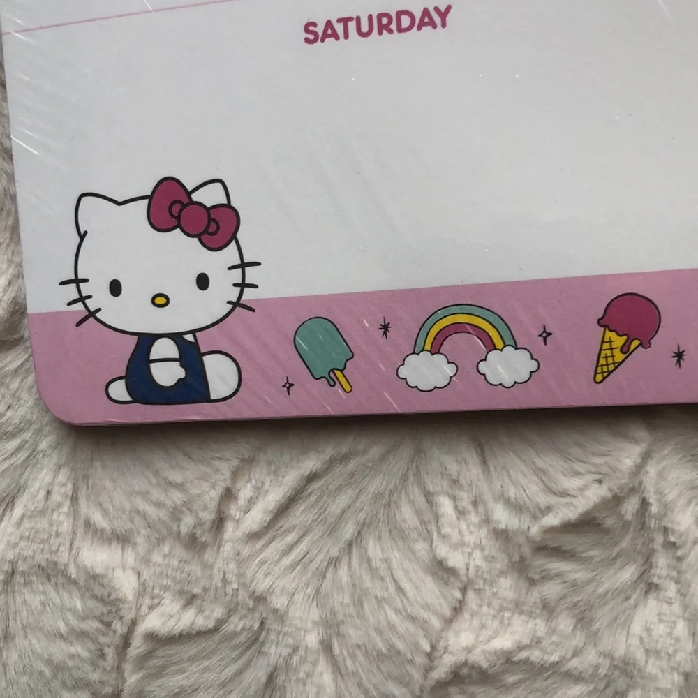 Hello Kitty Weekly Desk Pad - Picture 3 of 5